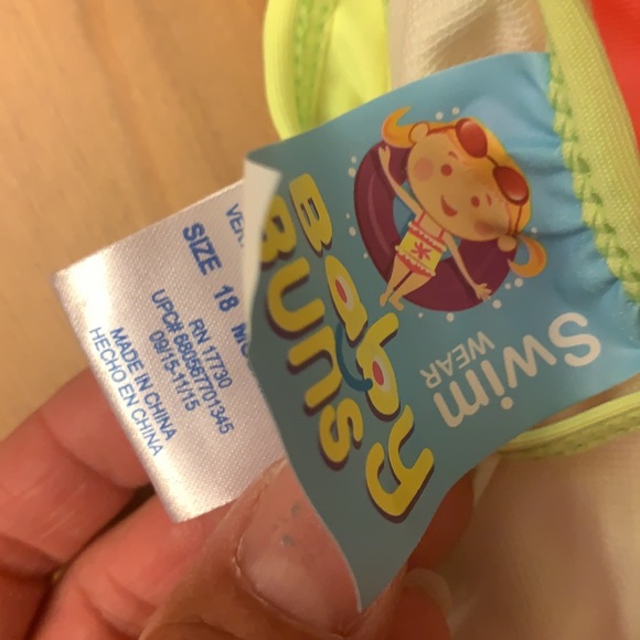 18 months 2 piece bikini - Picture 6 of 6